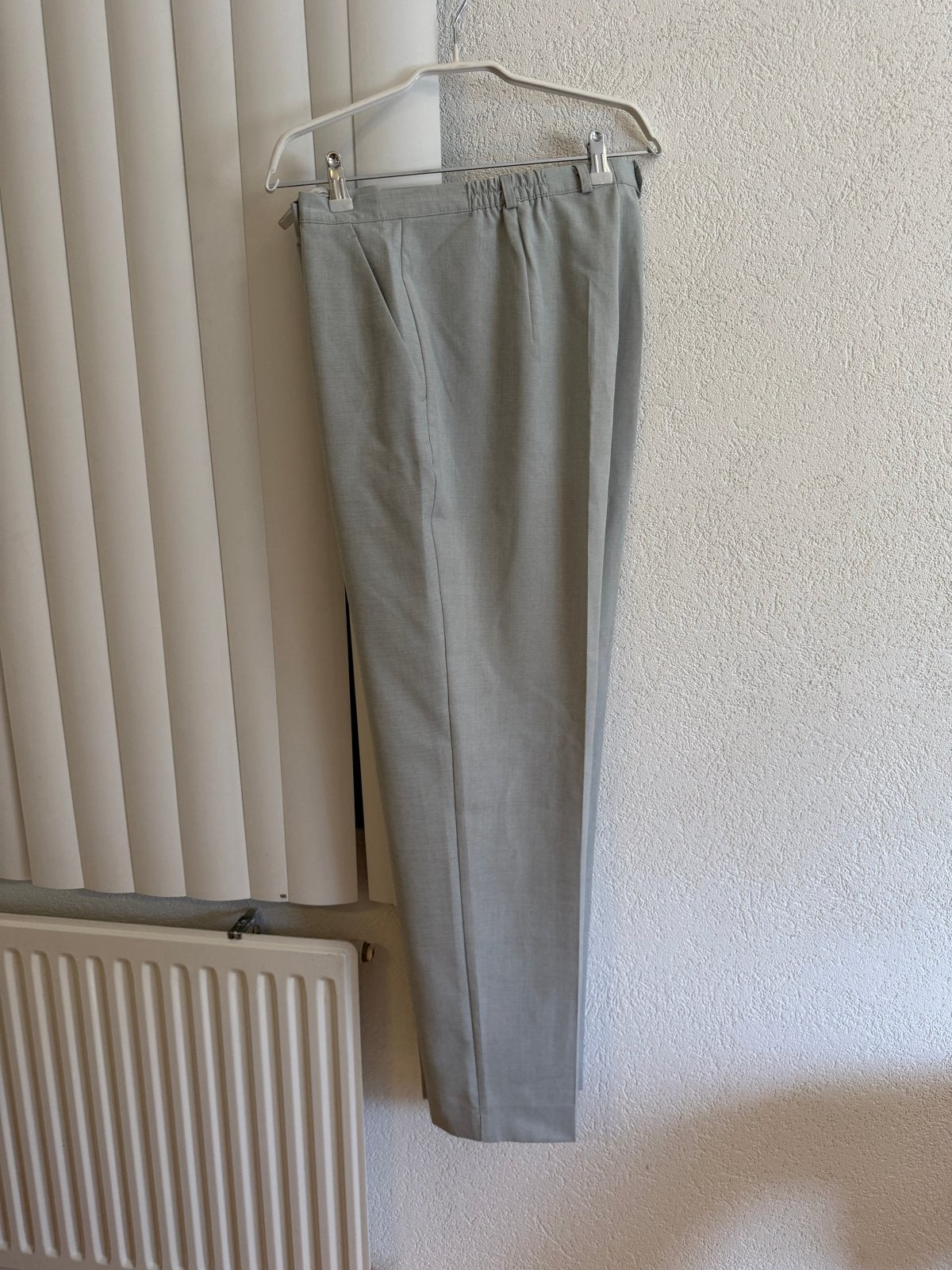Ulla Popken lichtgrijze zomerbroek – maat 46/48, Maat 46/48 (XL) of groter, Ophalen of Verzenden, Zo goed als nieuw, Grijs