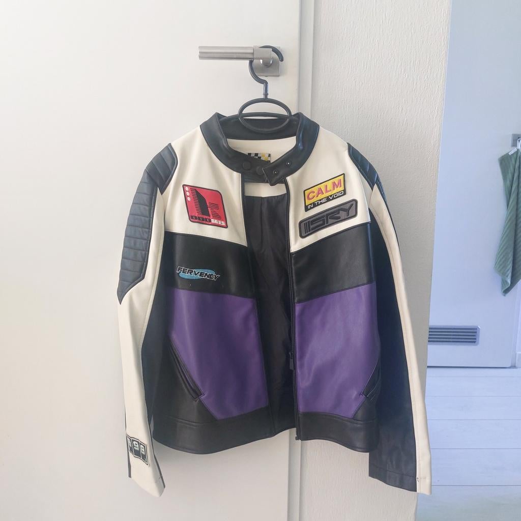 Kunstleren dames jas maat S Bershka / racing style, Kleding | Dames, Overige kleuren, Zo goed als nieuw, Maat 36 (S), Bershka