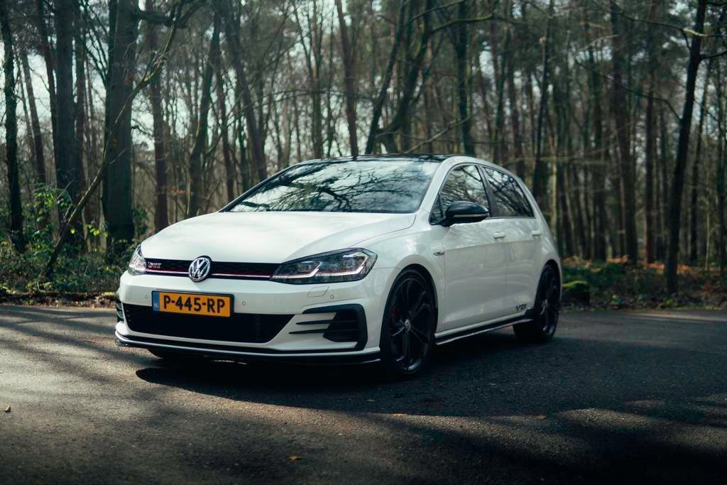 Volkswagen Golf 2.0 TSI 290pk 7-DSG 2019 Wit, Auto's, 1330 kg, Zwart, 4 cilinders, 1984 cc