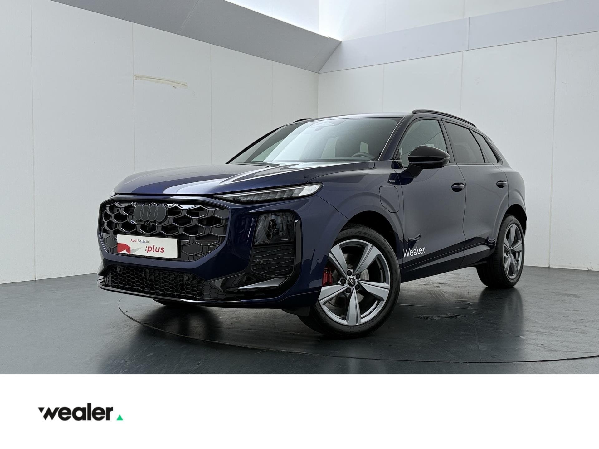 Audi Q3 S edition (A3) e-hybrid 200 kW / 272 PK SUV 6 ver |, Auto's, 12 maanden, 1498 cc, 4 cilinders, Blauw