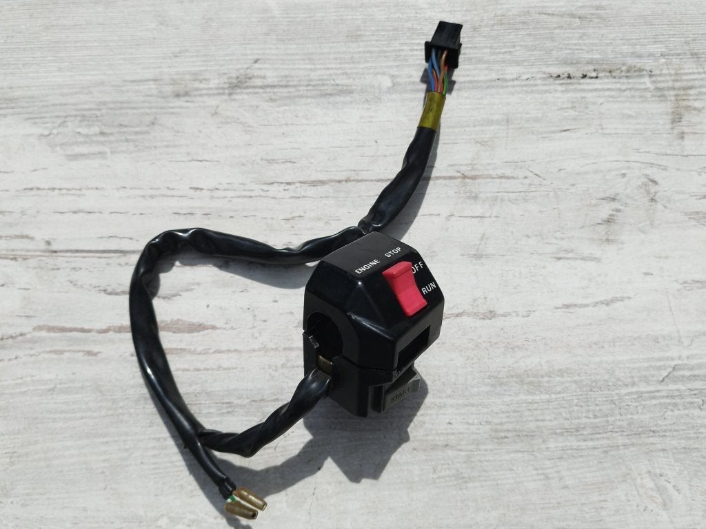 Stuurschakelaar / Yamaha YZF FZR R6 FZS 600 750 1000, Motoren, Onderdelen | Yamaha, Niet ingevuld, Gebruikt, Niet ingevuld, Ophalen of Verzenden