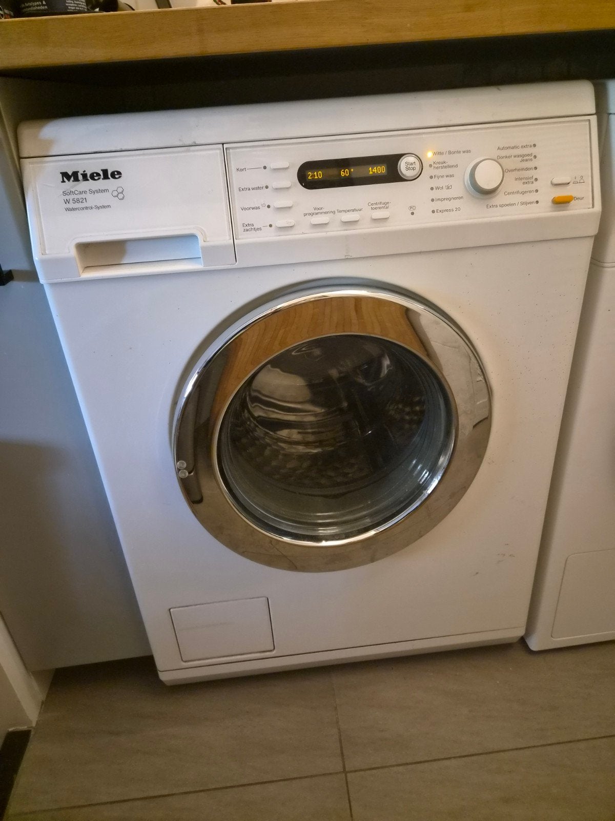 Miele W5821 wasmachine - defecte trommel (opknapper), Witgoed en Apparatuur, Wasmachines, Niet werkend, Voorlader, 6 tot 8 kg