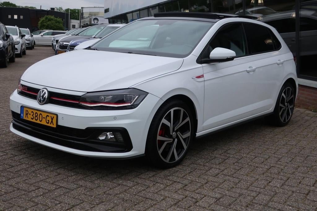 Volkswagen Polo 2.0 TSI GTI 2e EIG_LED_PANO_VIRTUAL_CAM_PDC, Auto's, Volkswagen, Gebruikt, 4 cilinders, 1984 cc, Leder en Stof