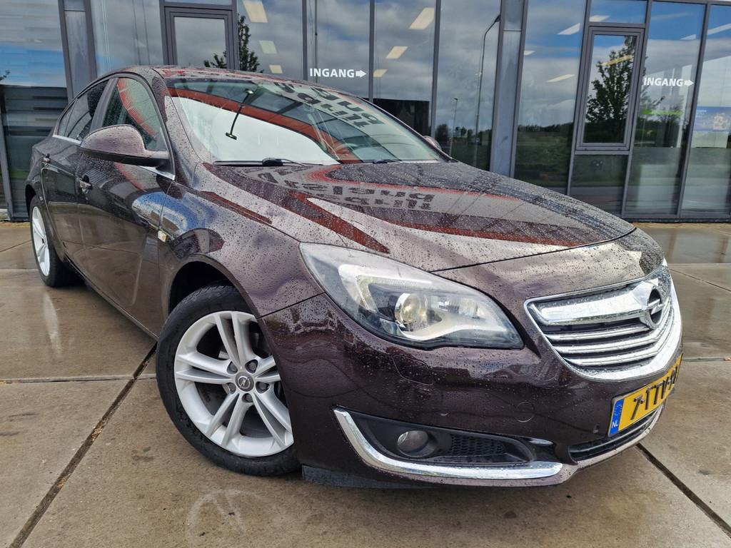 Opel Insignia 1.4 T EcoFLEX Business+ - Xenon - Topstaat! -, Voorwielaandrijving, Stof, 4 cilinders, Bruin