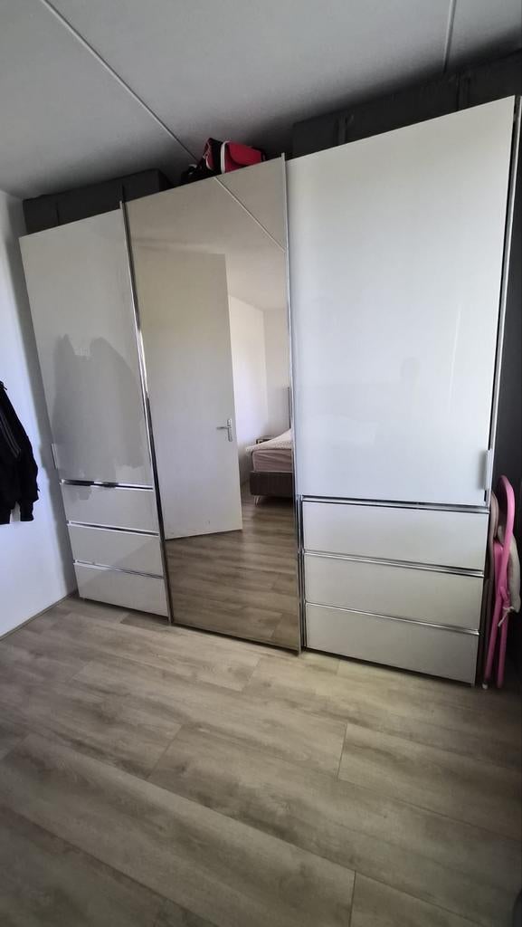 (Snel weg)Boxspring 180x200 cm, nachtkastjes en kledingkast, Ophalen, Gebruikt, 200 cm of meer, 150 tot 200 cm