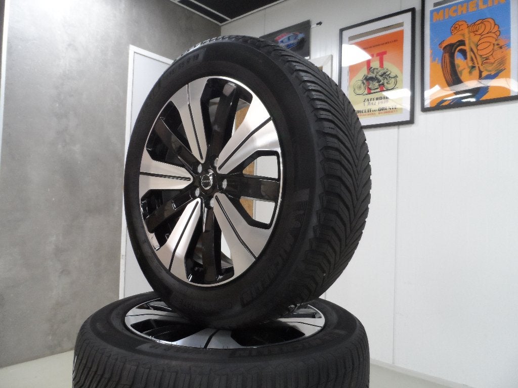 19 inch Volvo XC60 origineel set met Michelin all season, 19 inch, Gebruikt, Banden en Velgen, Ophalen of Verzenden