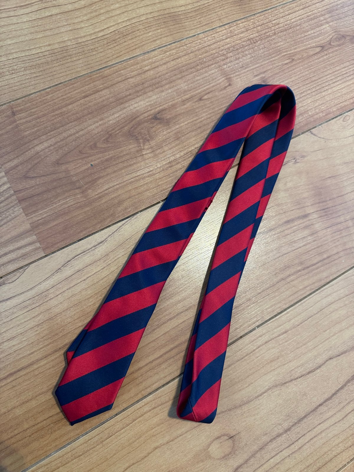 Mooie Cedar Wood State stropdas, Kleding | Heren, Stropdassen, Ophalen of Verzenden, Zo goed als nieuw, Rood, Met patroon