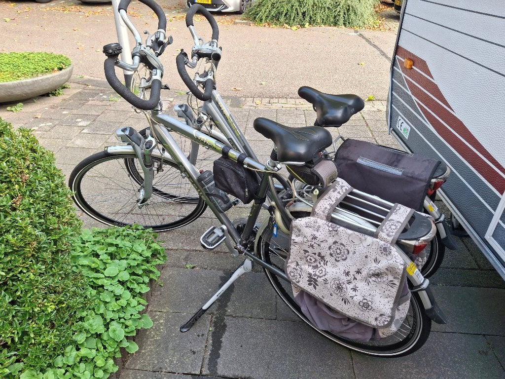 Gazelle Dames en Heren fiets Medeo, Ophalen, Gebruikt, Velgrem, Versnellingen