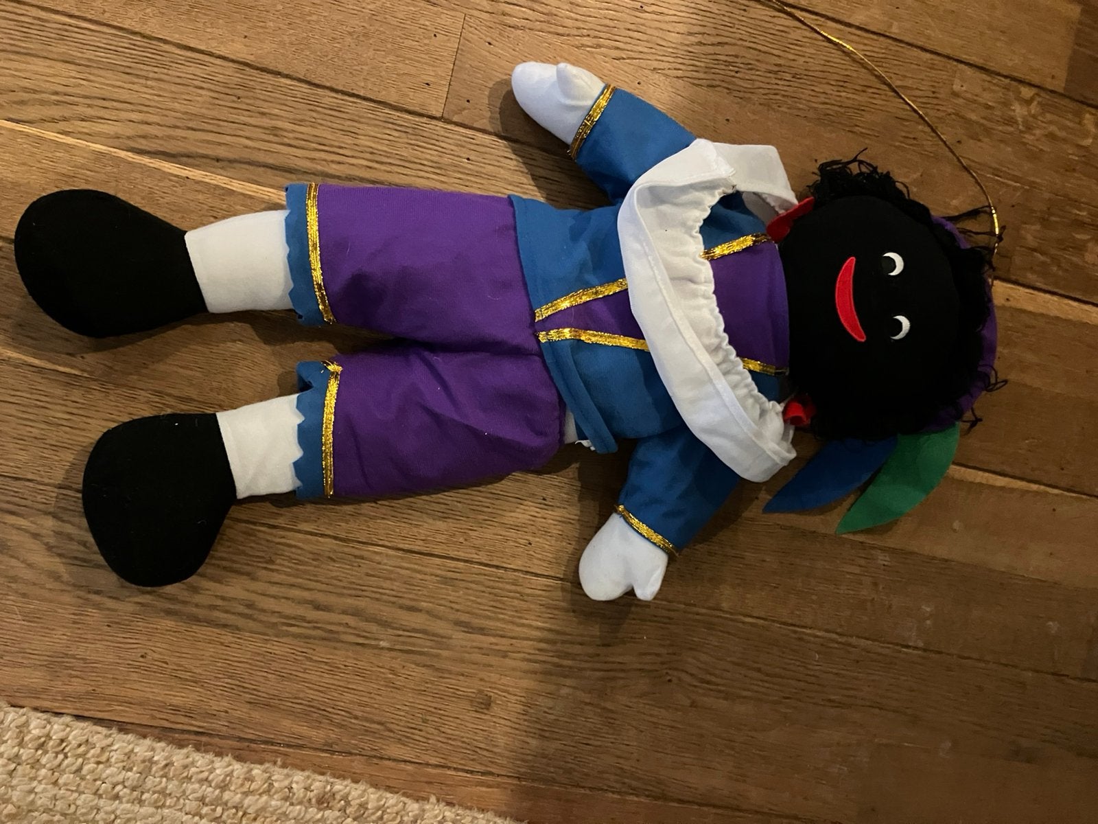 Zwarte piet 60 cm hoog paars blauw, Ophalen of Verzenden, Zo goed als nieuw