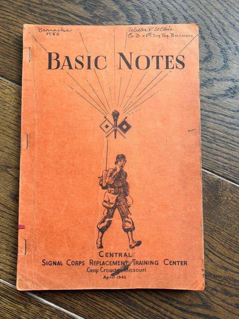 WO2 Amerikaans handboek signal radio troepen 1943, Amerika, Verzenden, Boek of Tijdschrift