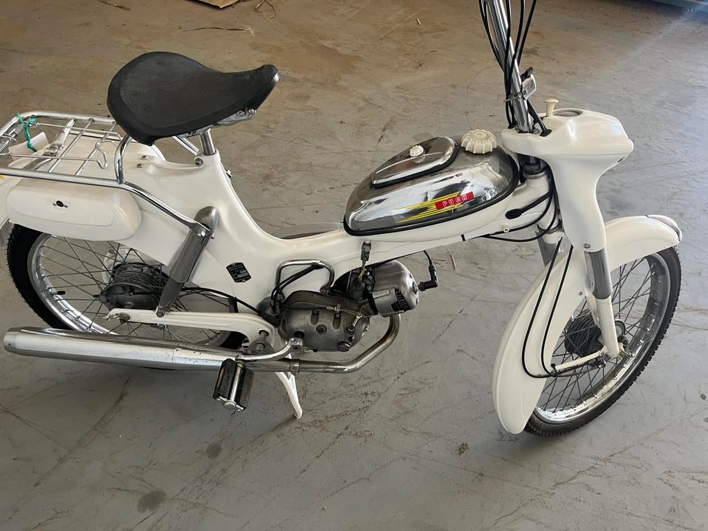 Puch vs 50 D kikkerbek, Fietsen en Brommers, Ophalen, Zo goed als nieuw, Overige modellen