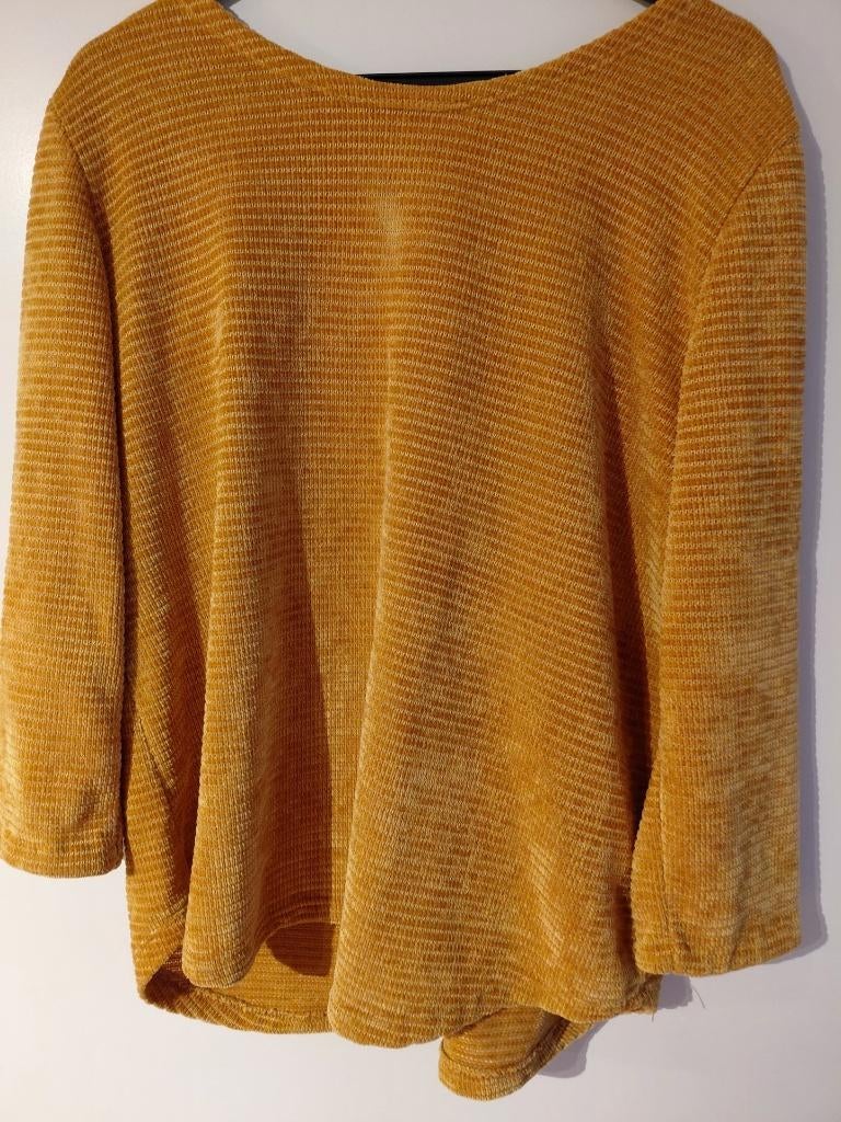 Trui mtL Oker, Ophalen of Verzenden, Zo goed als nieuw, Maat 42/44 (L), Geel