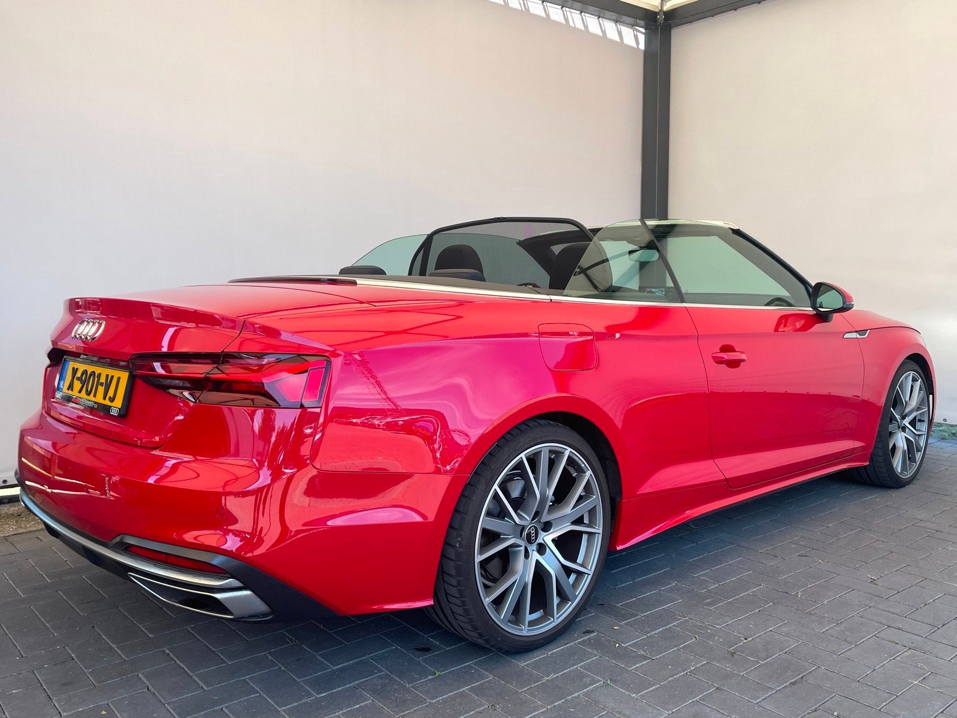 Audi A5 Cabriolet 40 TFSI quattro S edition Competition|Stoe, Auto's, Audi, Gebruikt, 4 stoelen, Bedrijf, Vierwielaandrijving