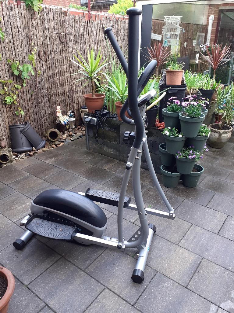 Crosstrainer, Ophalen, Gebruikt, Overige materialen, Crosstrainer