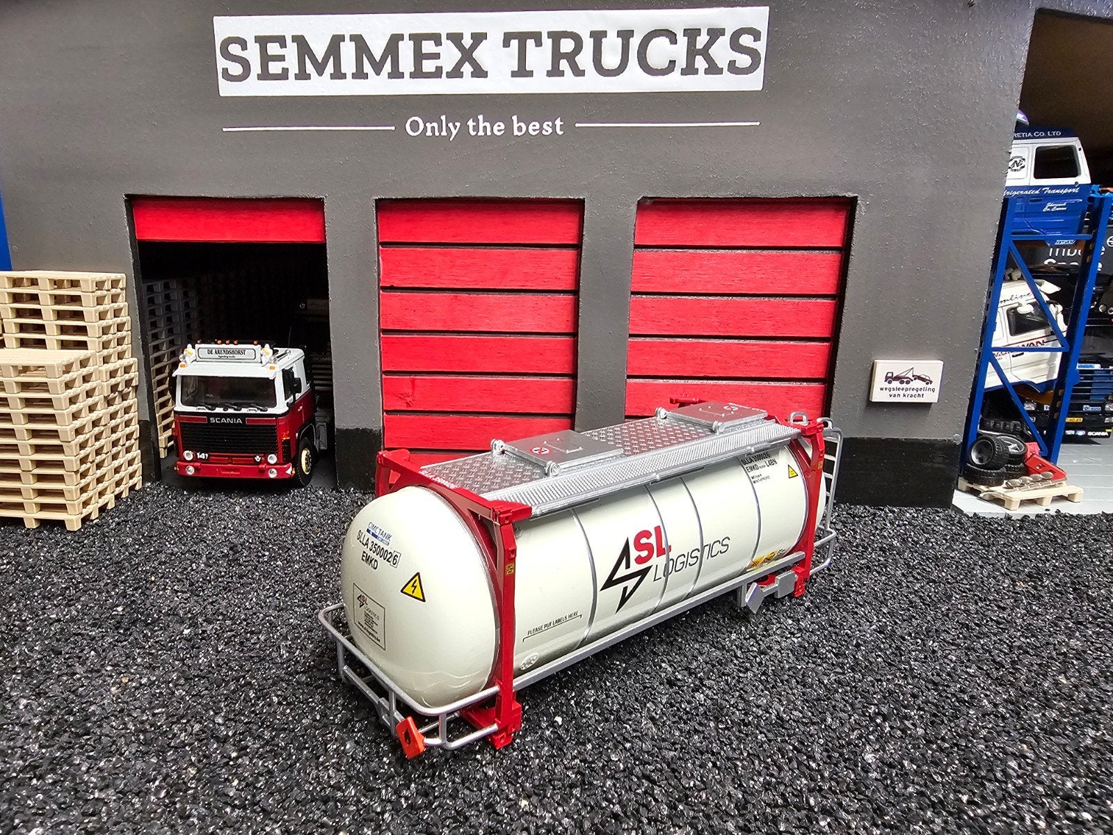 Tekno sl logistics swaptank container., Ophalen, Zo goed als nieuw, Bus of Vrachtwagen, Tekno