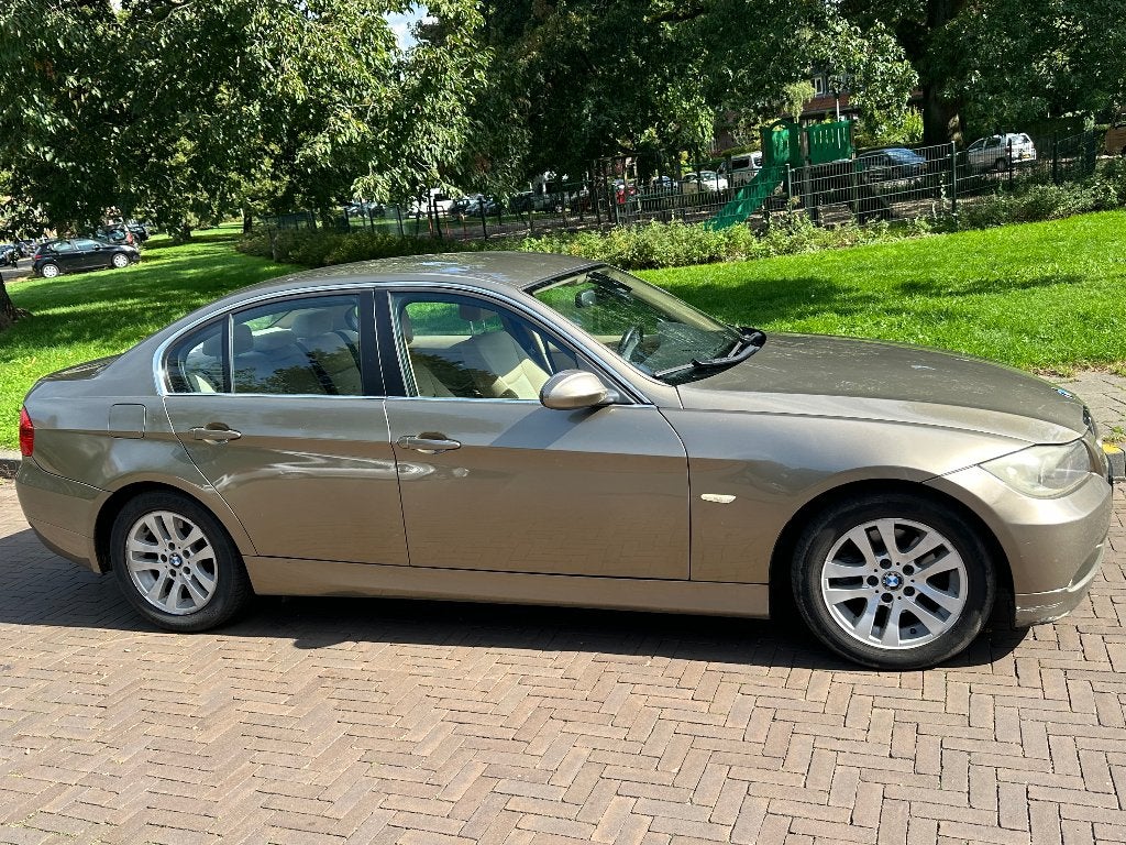 BMW 325i, AUT, 2.5 I, 2006, 272.000km, CARPLAY en DashCam, Automaat, 745 kg, Beige, 2497 cc
