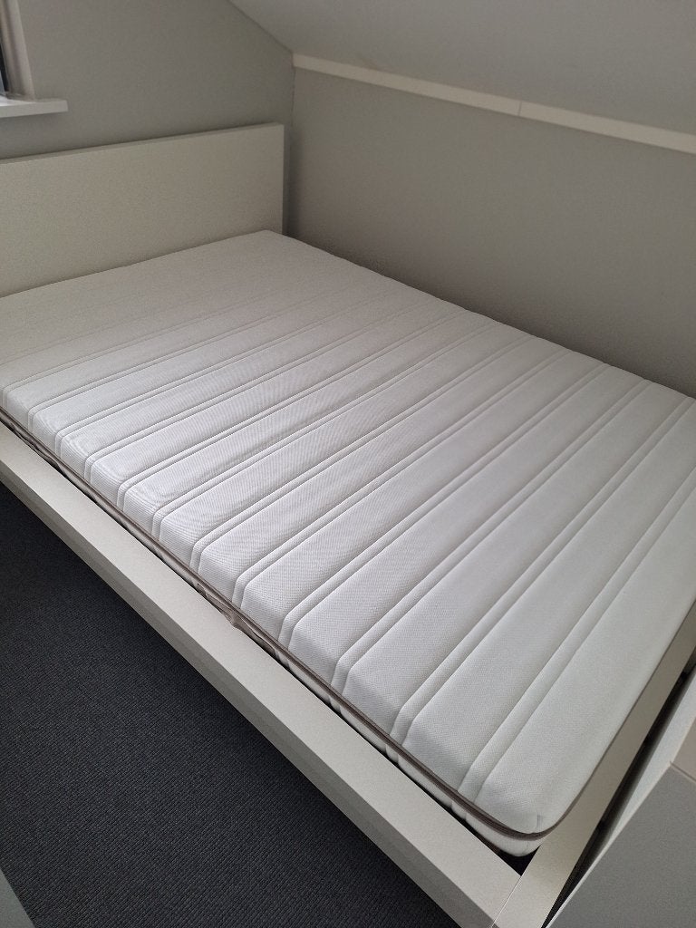 Ikea Malvik matras 140x200x15 - Zo goed als nieuw, Ophalen, Tweepersoons, 140 cm, Zo goed als nieuw