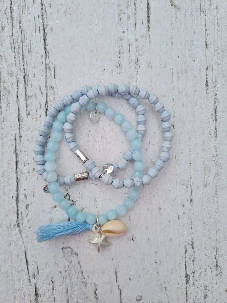BIBA lichtblauwe kralenarmbandjes 3 euro pst nieuw, Blauw, Kunststof of Plastic, Nieuw, Ophalen of Verzenden