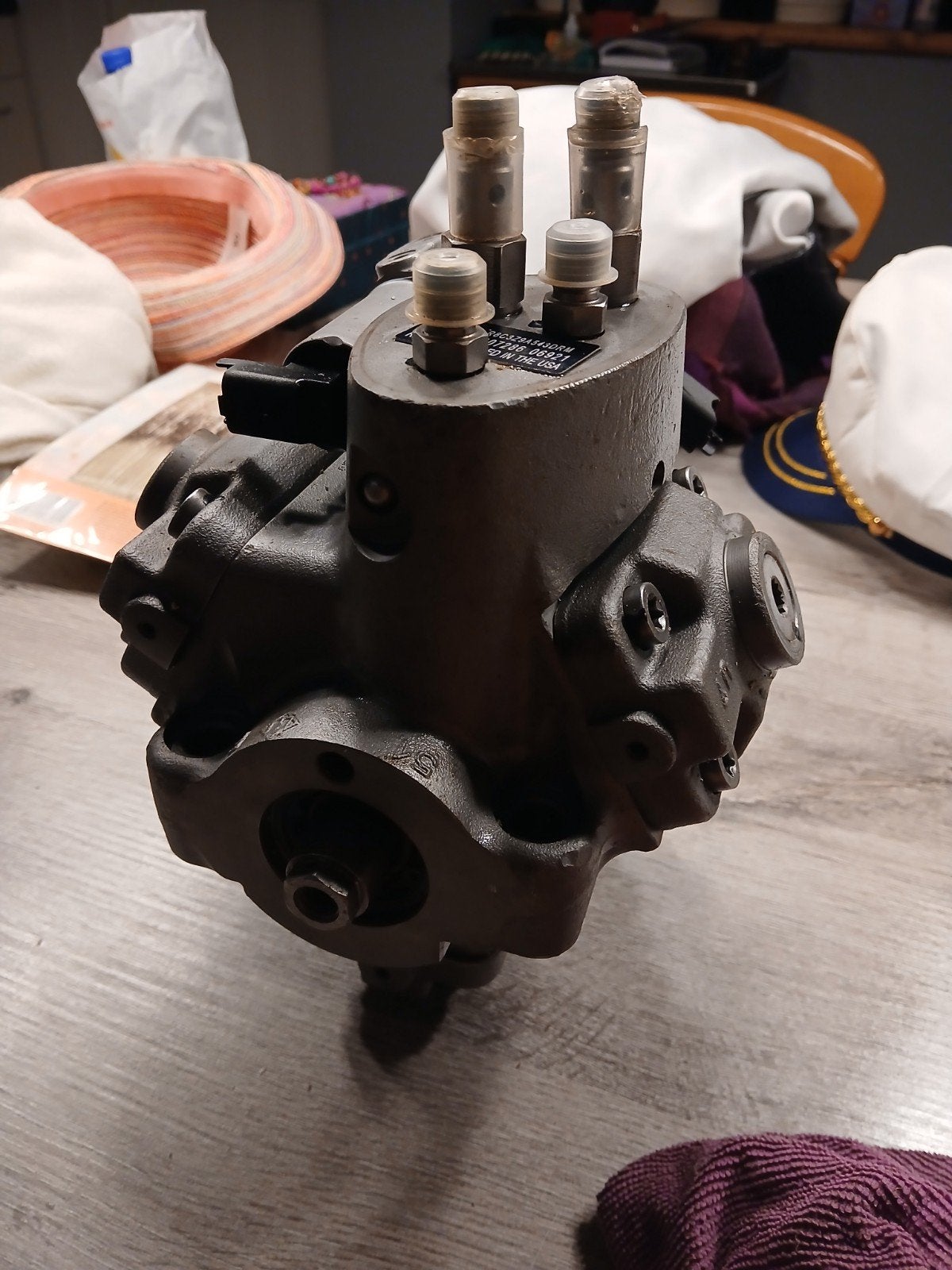 Brandstofpomp R8C3Z9A543DRM - Remanufactured USA, Ophalen of Verzenden, Gereviseerd, Universele onderdelen