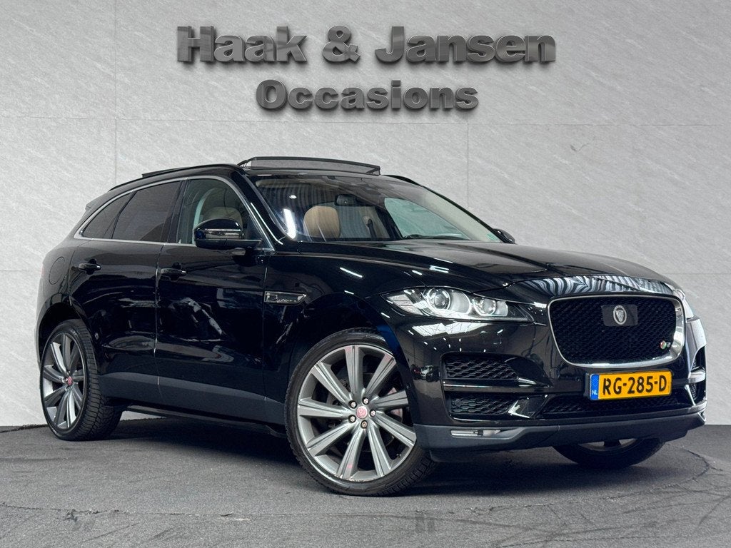 Jaguar F-PACE 2.0 Portfolio AWD 30t Meridian Panoramadak HUD, Auto's, Jaguar, Gebruikt, 4 cilinders, Zwart, Bedrijf