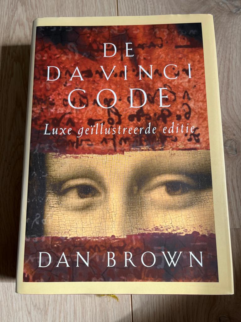 De Da Vinci Code - Luxe geïllustreerde editie, Ophalen of Verzenden, Zo goed als nieuw, Nederland