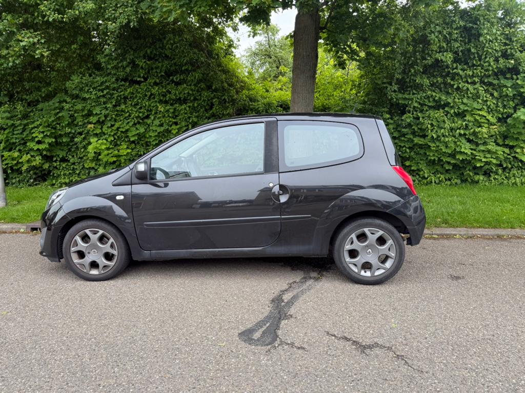 Renault Twingo 2011 AIRCO, Voorwielaandrijving, Zwart, 4 cilinders, 1600 cc