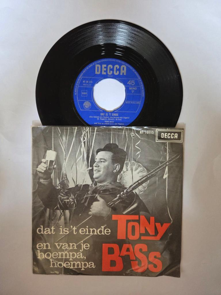 Tony Bass - Dat is 't einde, Gebruikt, 7 inch, Single, Ophalen of Verzenden