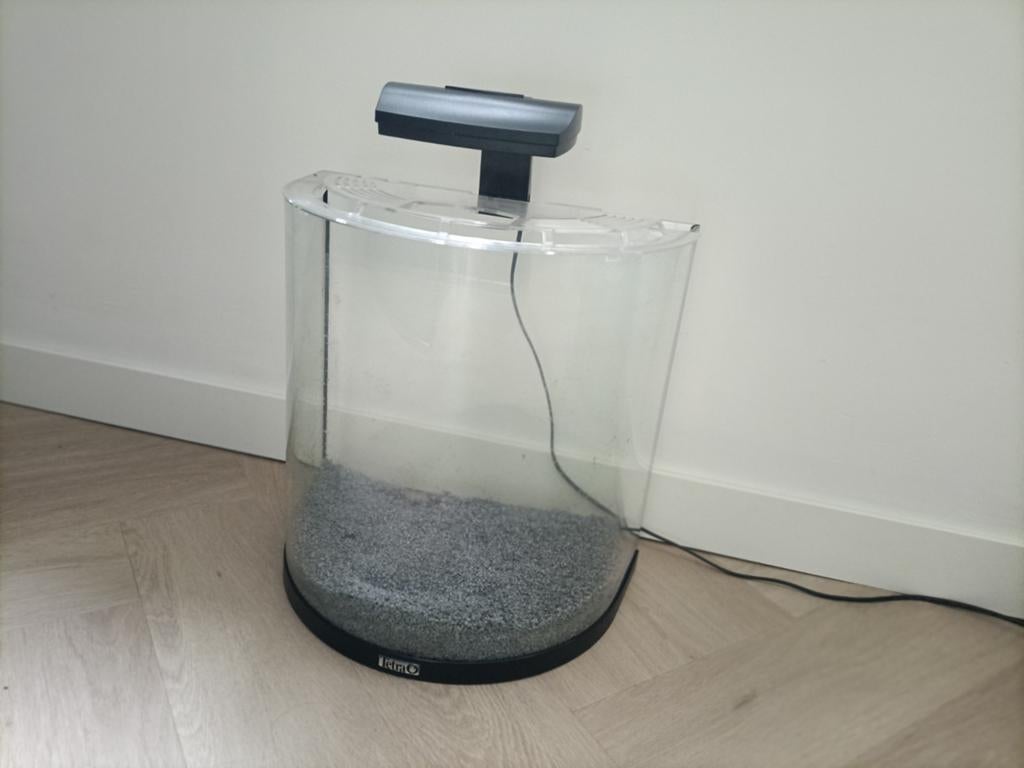 Compleet, mooi rond aquarium met rechte achterkant van Tetra, Dieren en Toebehoren, Vissen | Aquaria en Toebehoren, Ophalen, Verwarming