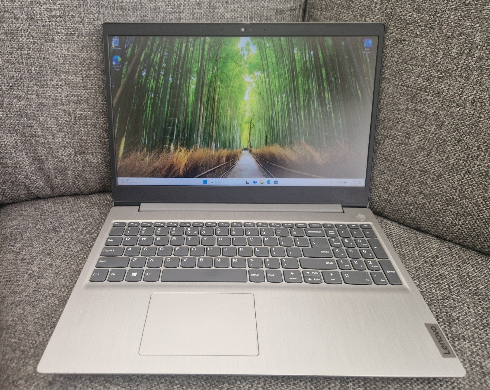 Lenovo AMD RYZEN 5 15 inch Opslag 500 GB SSD, 2 tot 3 Ghz, 8 GB, Zo goed als nieuw, SSD