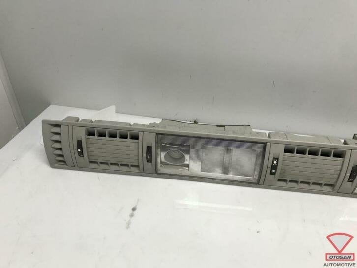 vw transporter t5 luchtrooster verlichting achter 7h5947105, Gebruikt, Volkswagen, Volkswagen AG, Berliner Ring 2
38440  Wolfsburg, DE