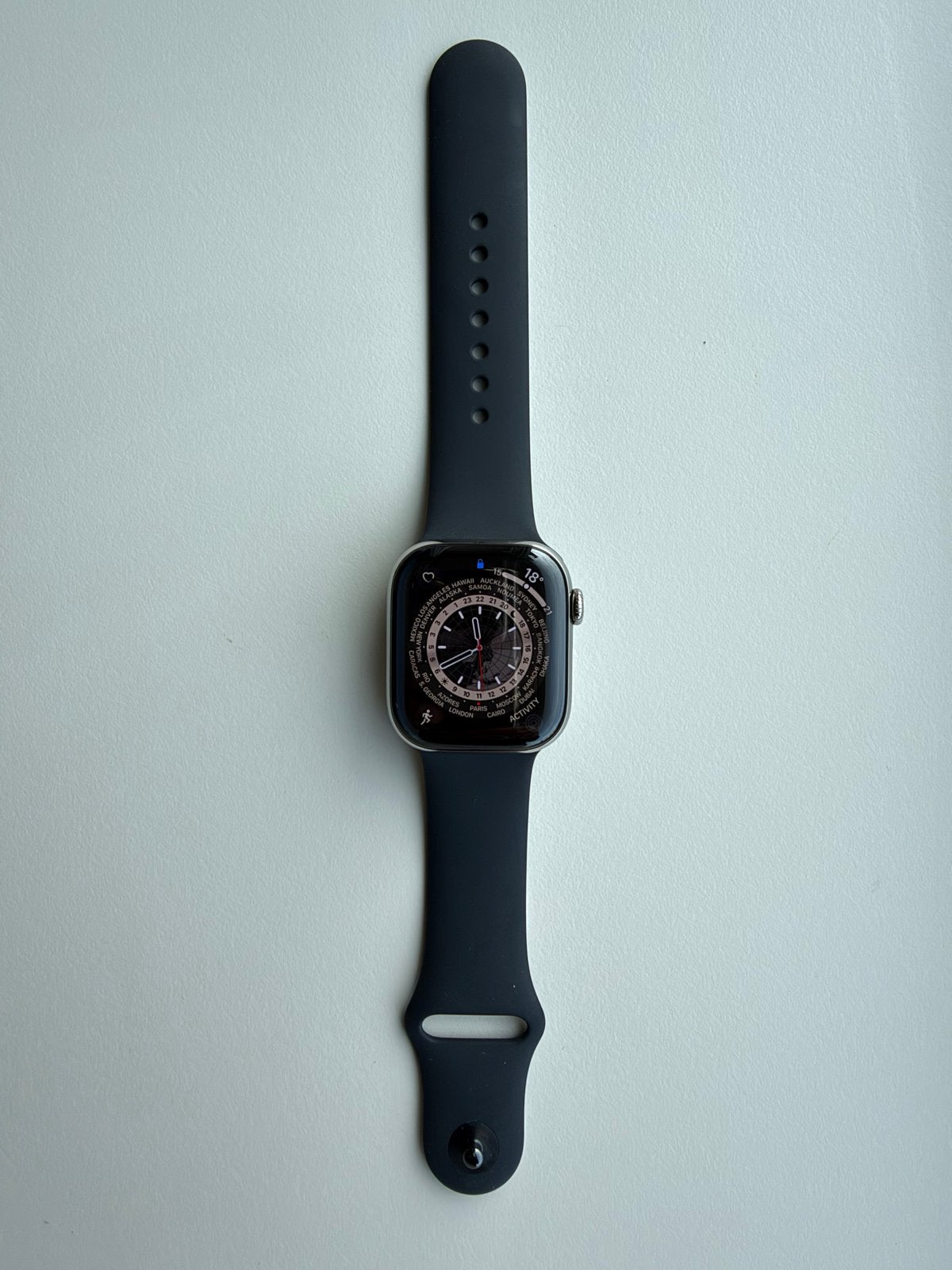Apple Watch Series 11 GPS + Cellular 42mm Titanium Naturel