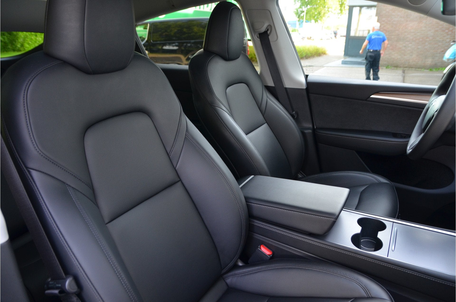Tesla Model Y Long Range RWD 75 kWh AutoPilot3.0 Ryzen, Auto's, Automaat, Achterwielaandrijving, Gebruikt, Wit