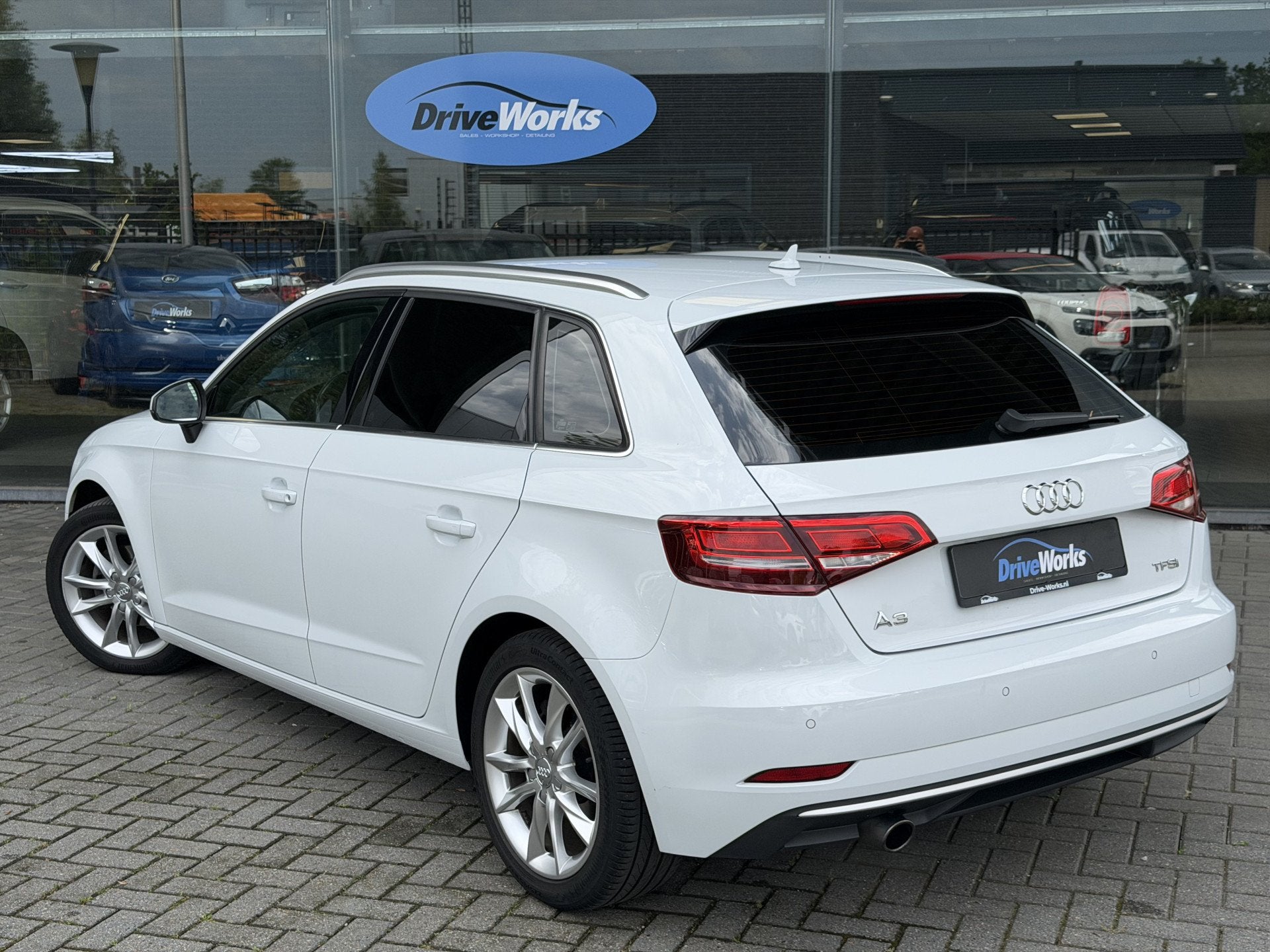 Audi A3 Sportback 1.0 TFSI Sport S Line Edition | Carplay In, Auto's, Stof, Gebruikt, Met garantie (alle), Automatische klimaatregeling