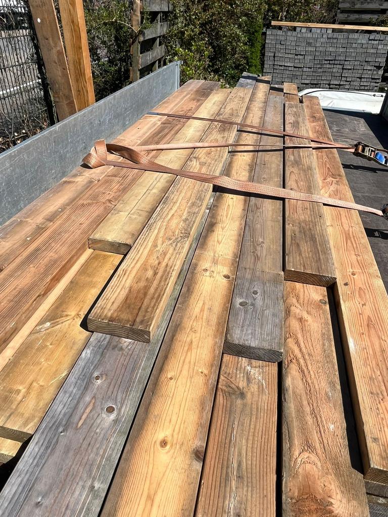 Partij douglas houten balken 26 stuks, Doe-het-zelf en Verbouw, Hout en Planken, Ophalen, Zo goed als nieuw, Balk, Vuren