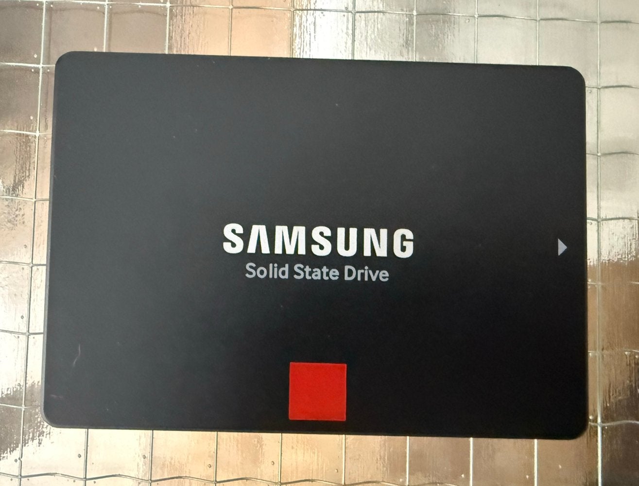 Samsung 860 PRO 256GB SATA SSD, Computers en Software, Harde schijven, Ophalen of Verzenden, Zo goed als nieuw, Laptop