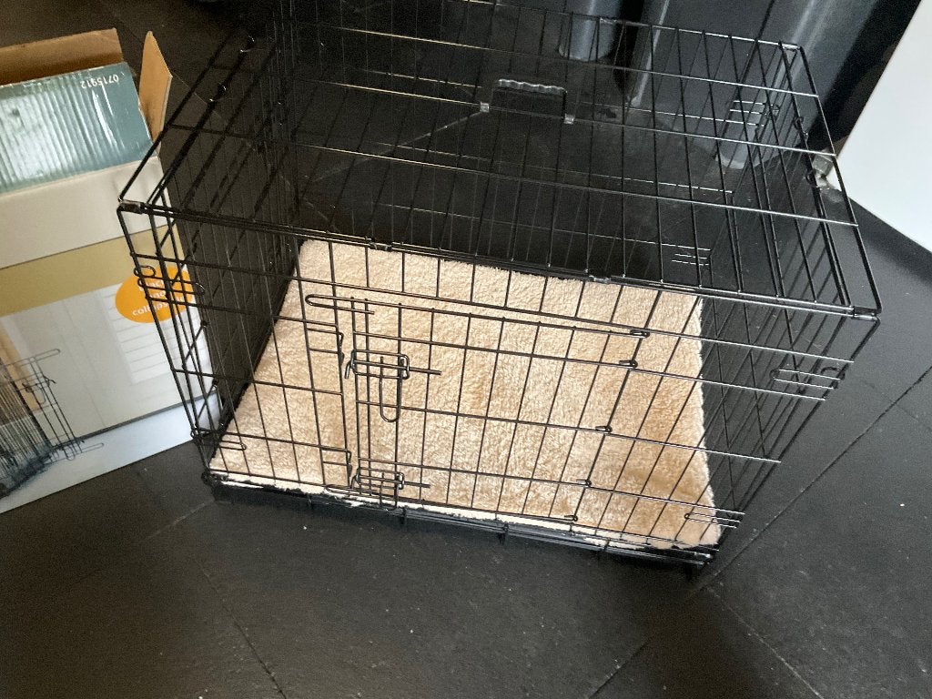 Beeztees hondenbench maat M, Ophalen, Zo goed als nieuw