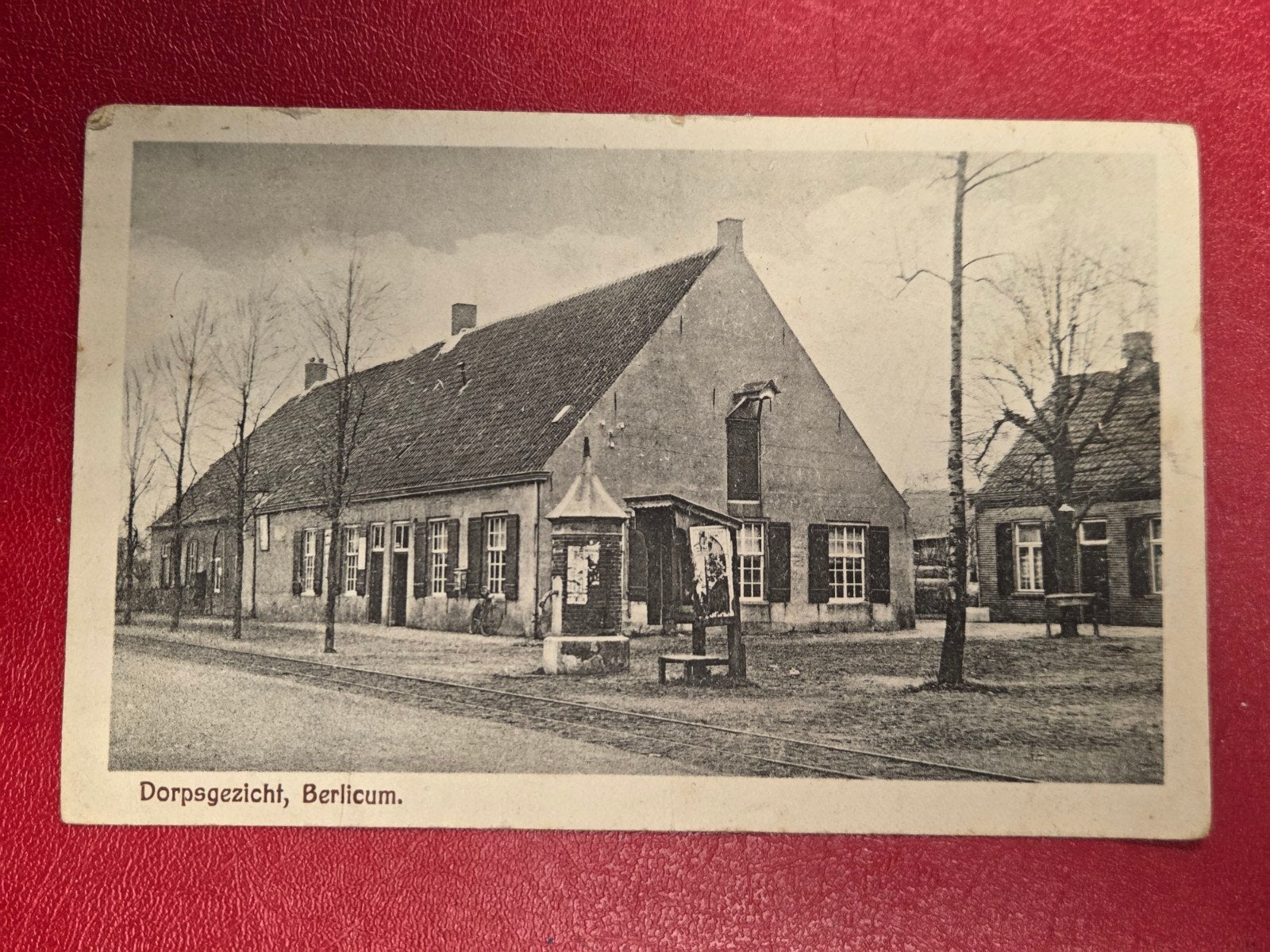 Berlicum bij Rosmalen den Dungen Dorpsgezicht, Verzamelen, Ansichtkaarten | Nederland, Ophalen of Verzenden