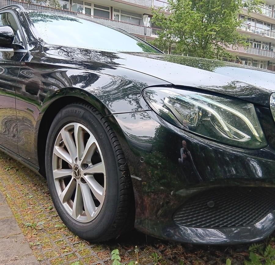Mercedes-Benz E-Klasse E200 d 160pk 9G-TRONIC 2019 Zwart, Auto's, Mercedes-Benz, Automaat, Achterwielaandrijving, 160 pk, Zwart
