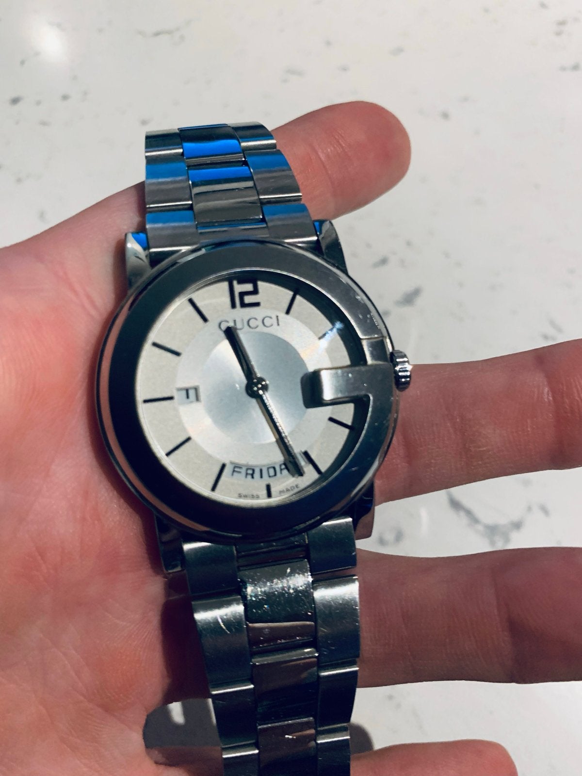 Gucci horloge - Licht beschadigd, geen batterij, Overige merken, Gebruikt, Staal, Polshorloge