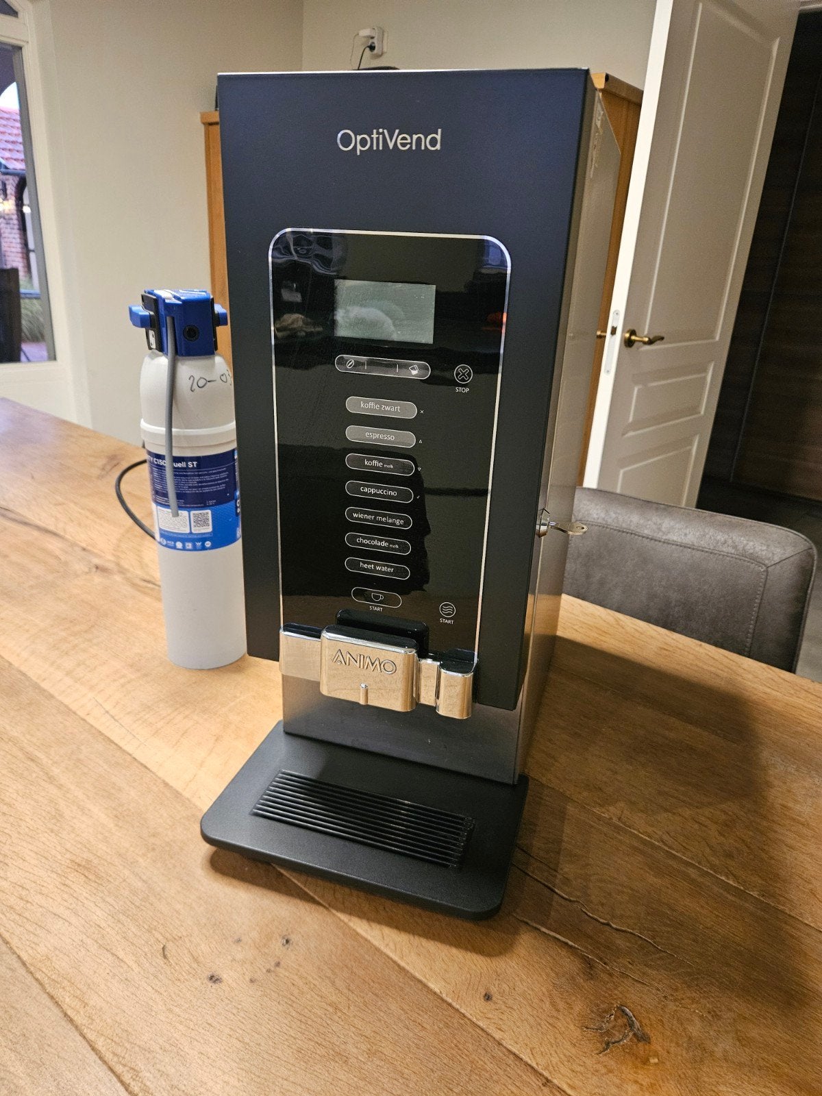 Animo OptiVend Koffiemachine met waterfilter, Ophalen of Verzenden