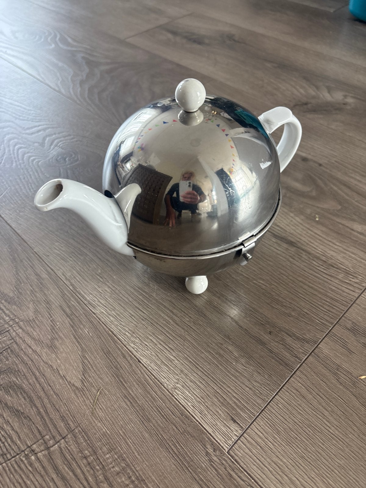 Stijlvolle theepot met warmhouder - Wit/Zilver, Gebruikt, Metaal, Wit, Overige merken