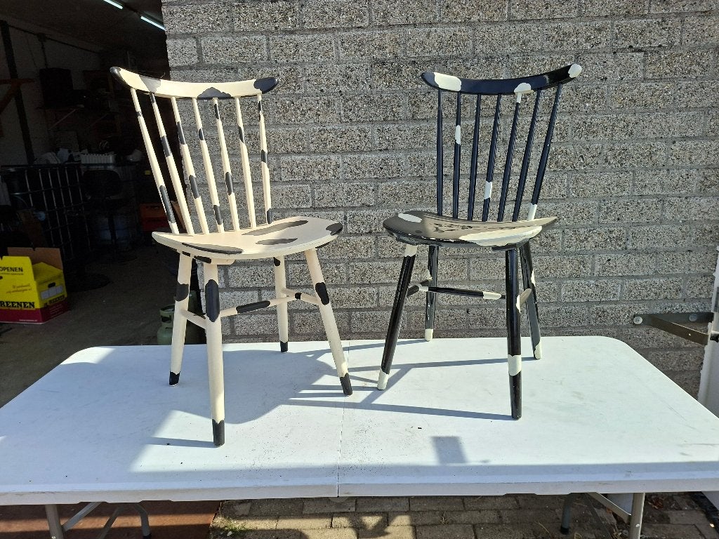 2 mooie houten vintage stoelen, Ophalen, Bruin, Zo goed als nieuw, Vijf, Zes of meer stoelen