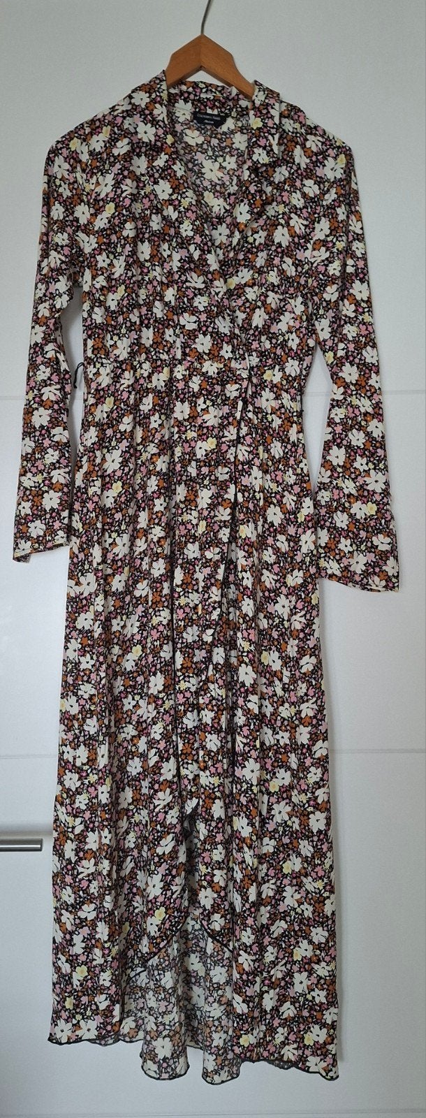 Lange bloemen jurk, Kleding | Dames, Jurken, Maat 38/40 (M), Colourful Rebel, Ophalen of Verzenden, Zo goed als nieuw