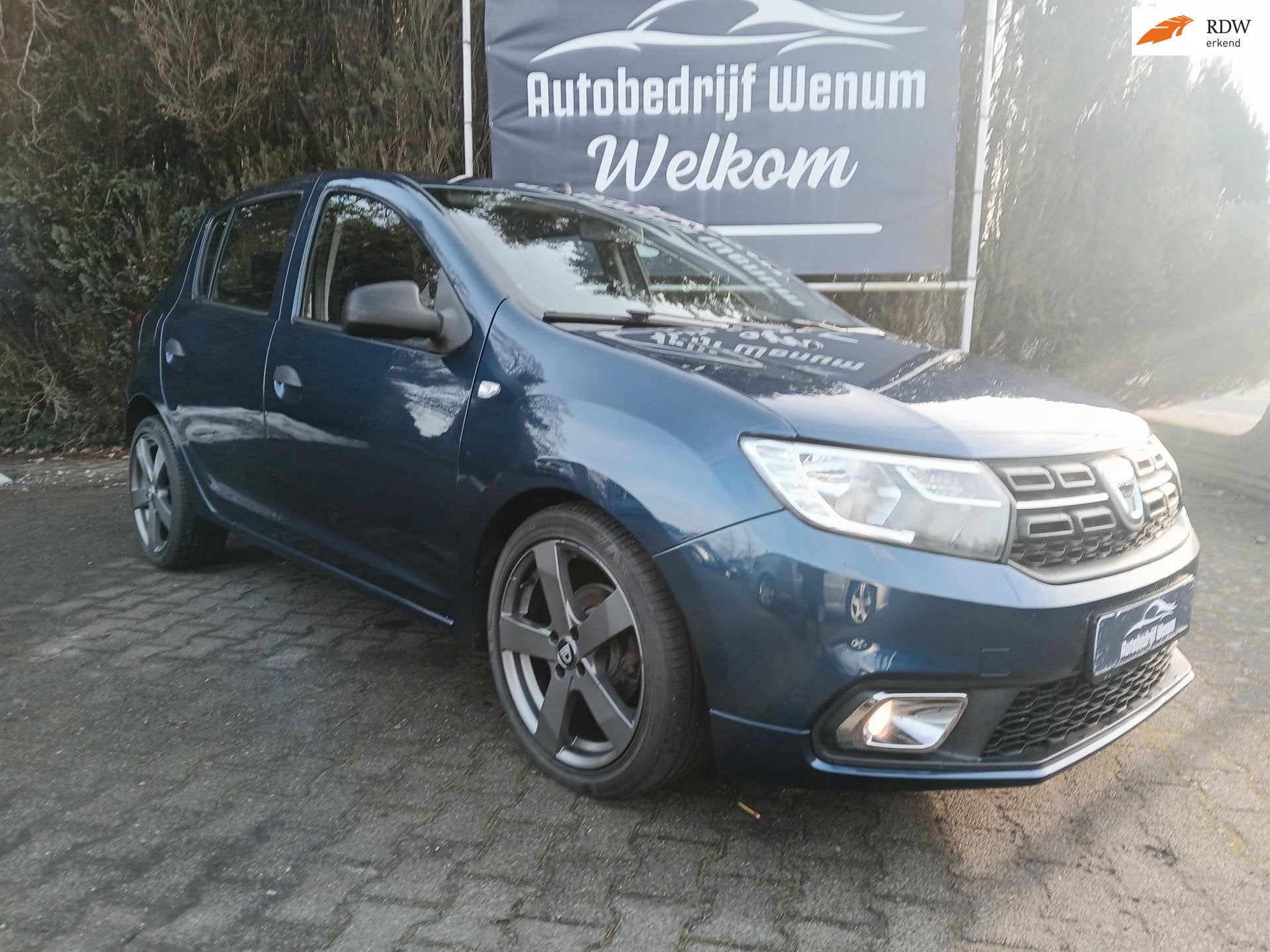 Dacia Sandero 0.9 TCe Ambiance Airco, 17 inch LM velgen, Met, Auto's, Dacia, Voorwielaandrijving, 898 cc, Stof, Zwart