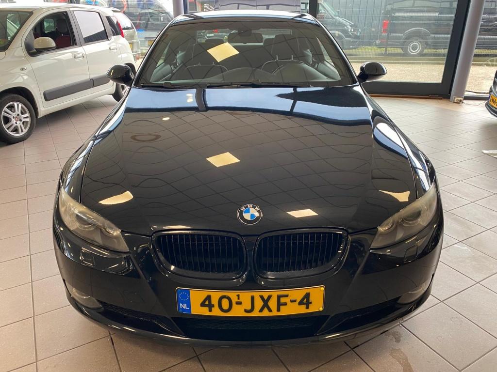 BMW 3 Serie Coupe 320i Corp.Lease Exec NW APK BJ 2009 !, Achterwielaandrijving, 4 cilinders, 4 stoelen, Origineel Nederlands