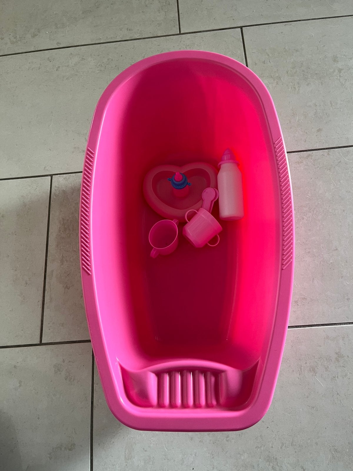 Roze poppenbadje met accessoires, Kinderen en Baby's, Speelgoed | Poppen, Ophalen of Verzenden, Gebruikt, Overige typen
