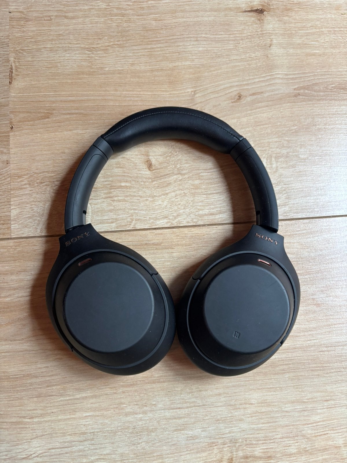Sony WH 1000XM4