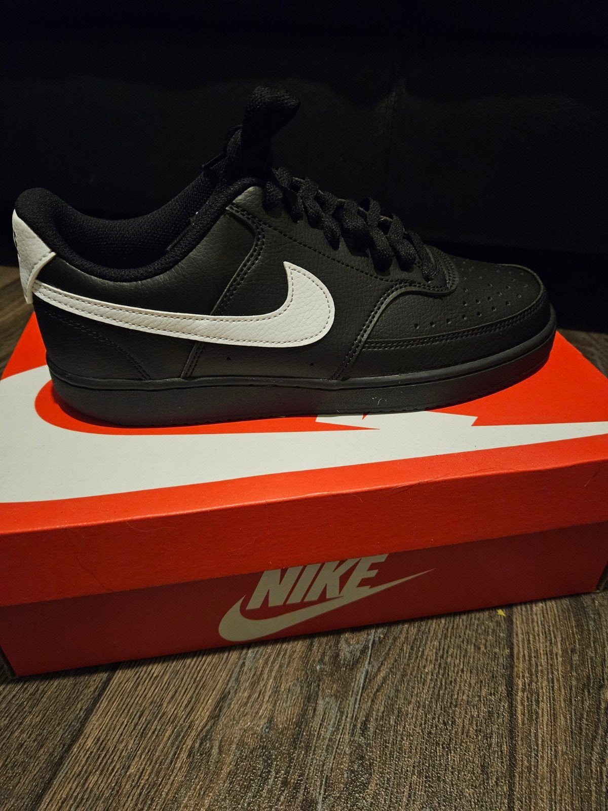 Nieuwe Nike Court schoenen - Maat 42 EU, Kleding | Heren, Schoenen, Zwart, Nike, Nieuw, Ophalen of Verzenden