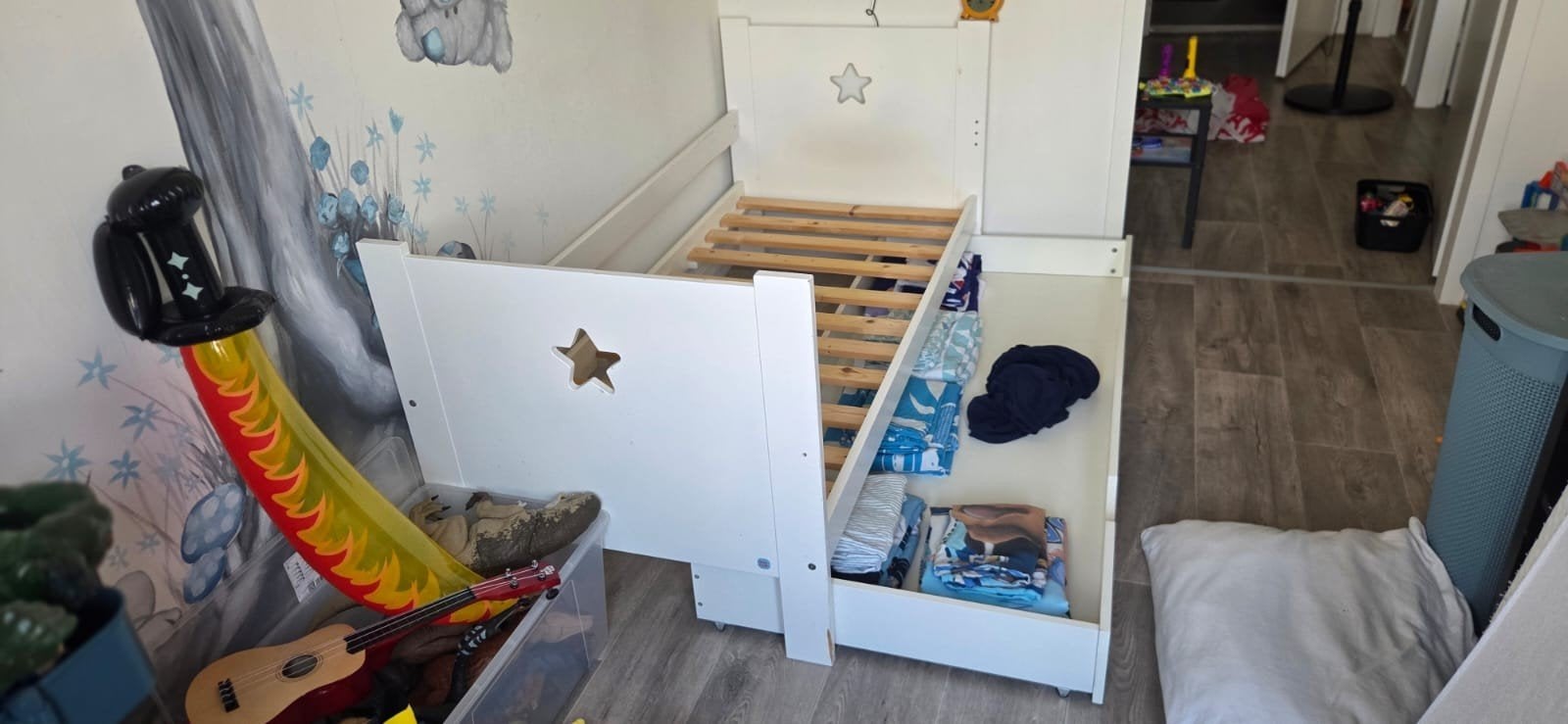 Peuterbed met uitval-beveiliging 16080, Ophalen, Jongetje of Meisje