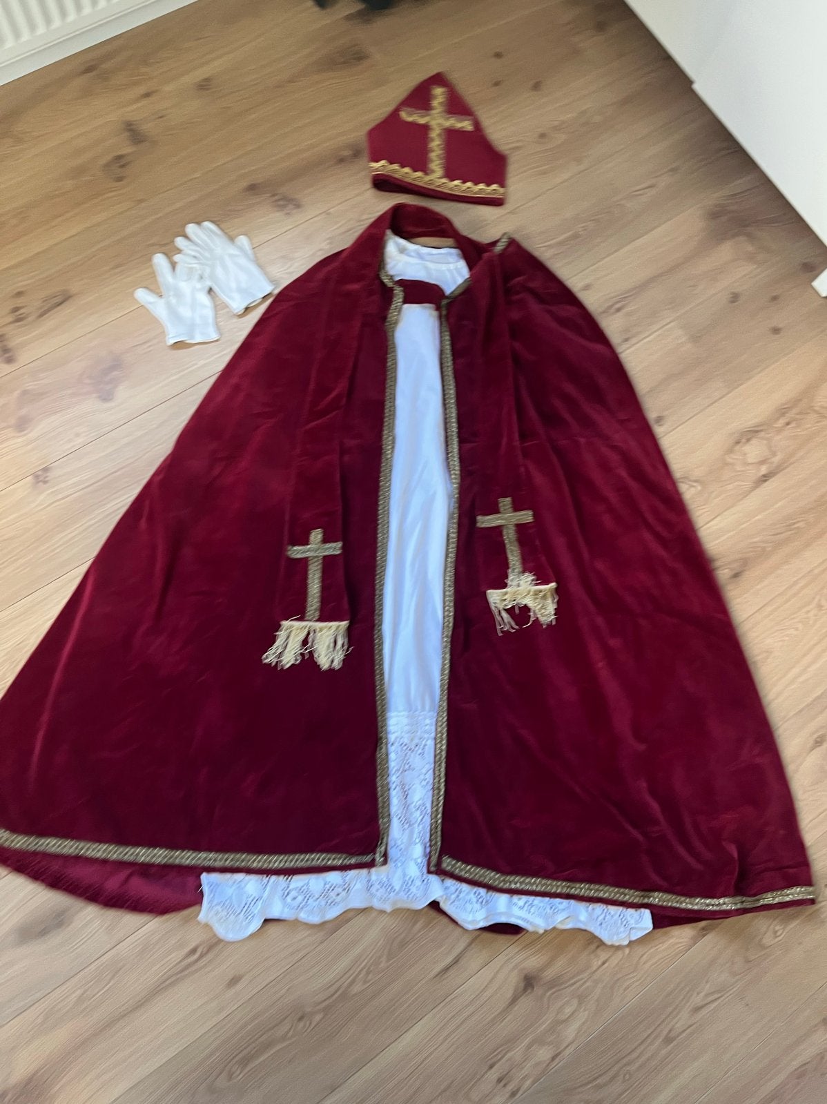 Sinterklaas Kostuum Compleet - Zo goed als nieuw, Kerstmis of Sinterklaas, Maat 42/44 (L), Ophalen of Verzenden, Zo goed als nieuw